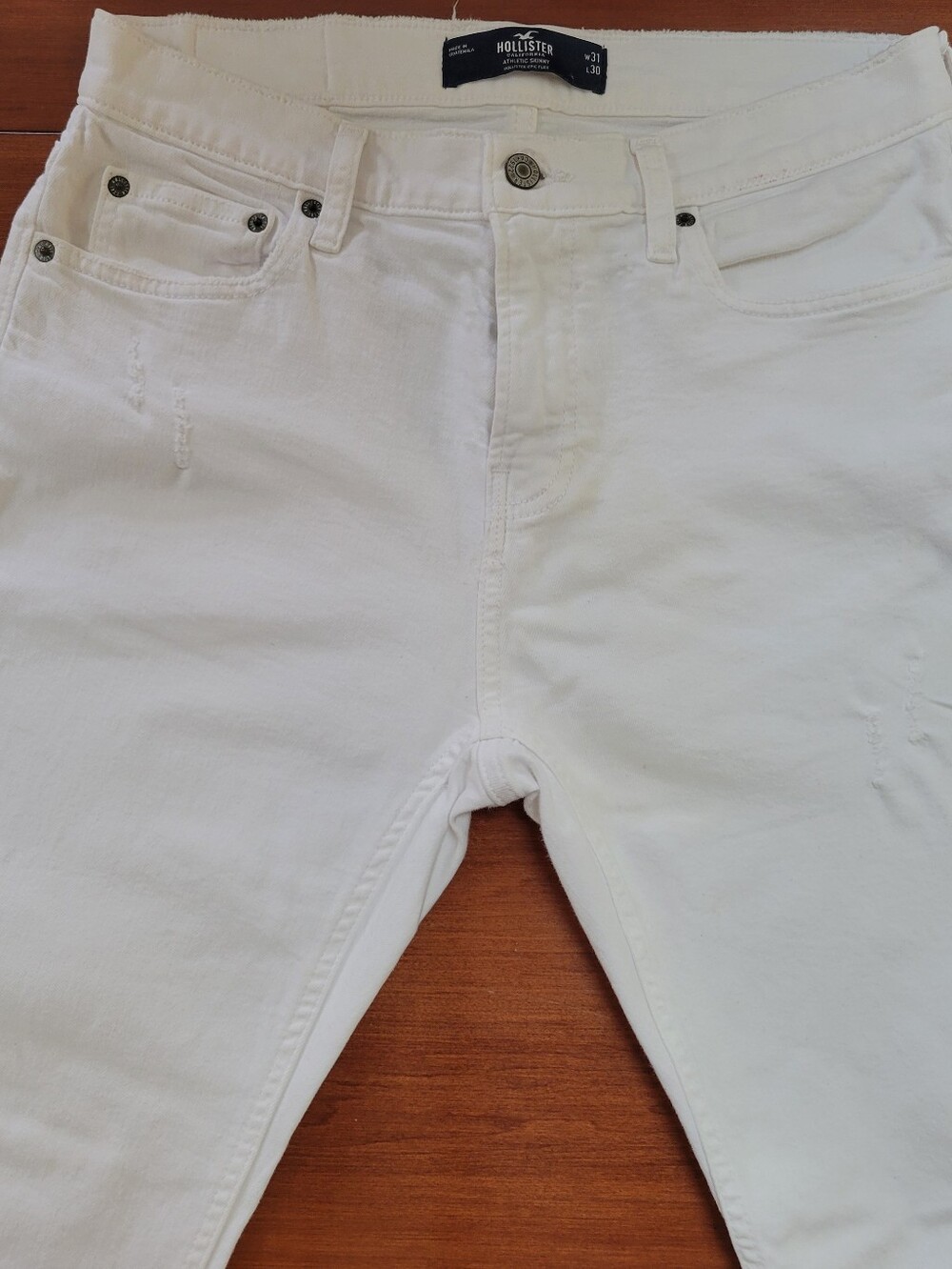 Hollister Men’s White Athletic Skinny Jeans - Classic Five-Pocket Style 31X30